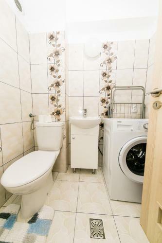 Family Apartment Near Shoping City