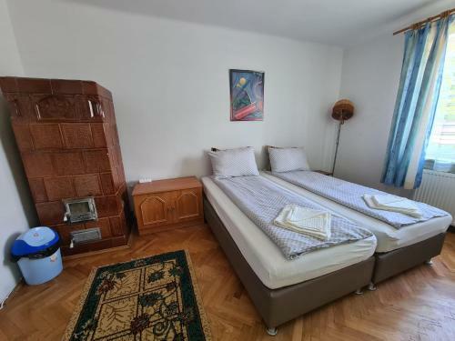 Hostal Aurora Vend�gh�z