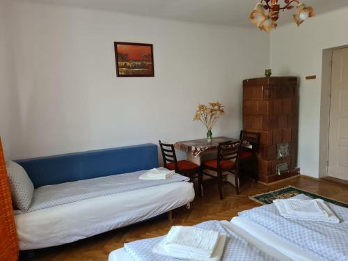 Hostal Aurora Vend�gh�z