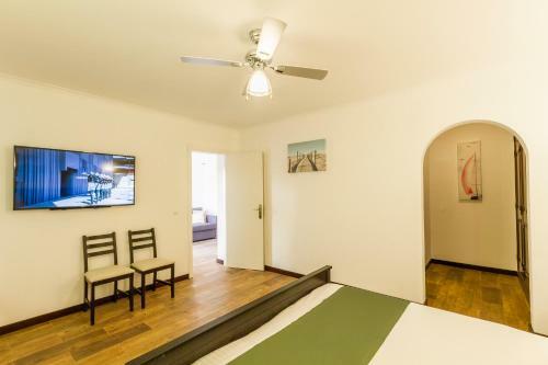 Hostal Holiday Lagos