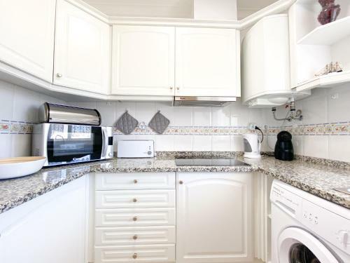 Casa Do Farol - Apartamento Com Piscina Junto � Praia Do Camilo