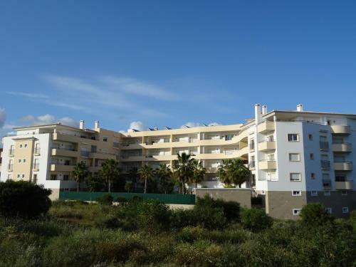 Health Approved Apartment With Ac, Terraces And Pool