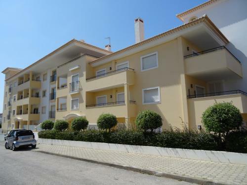 Health Approved Apartment With Ac, Terraces And Pool