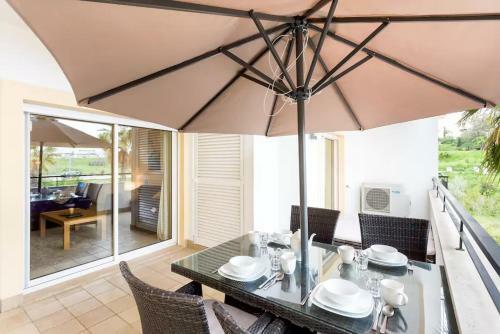 Health Approved Apartment With Ac, Terraces And Pool