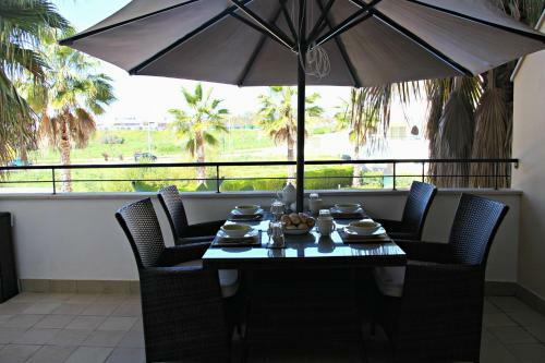 Health Approved Apartment With Ac, Terraces And Pool