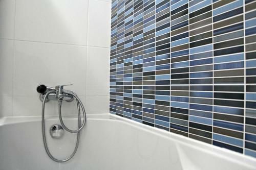 Health Approved Apartment With Ac, Terraces And Pool