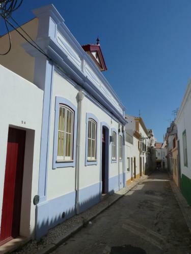Casa Da Cerca De Lagos