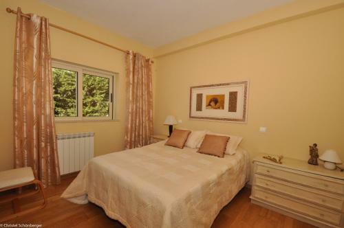 Villa Mira