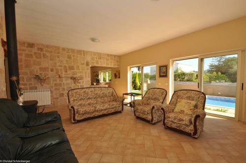 Villa Mira