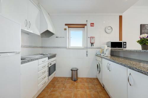 Henris Apartment