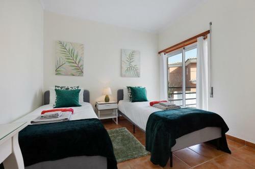 Henris Apartment