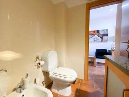 Casa Lucr�cia - Apartamento Com Piscina E Campo de T�nis
