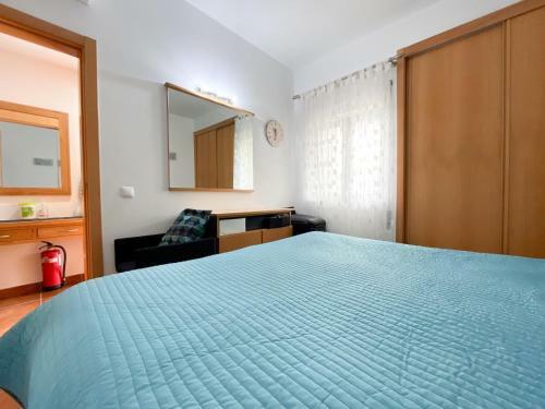 Casa Lucr�cia - Apartamento Com Piscina E Campo de T�nis