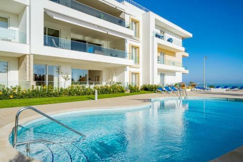 Apartamento Porto de Mos 108 By Destination Algarvee