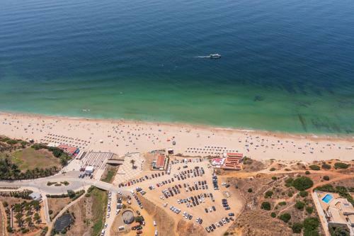 Apartamento Porto de Mos 108 By Destination Algarvee