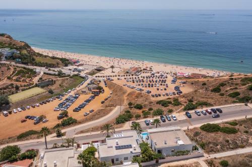Apartamento Porto de Mos 108 By Destination Algarvee