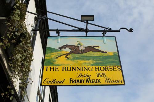 Posada Running Horses