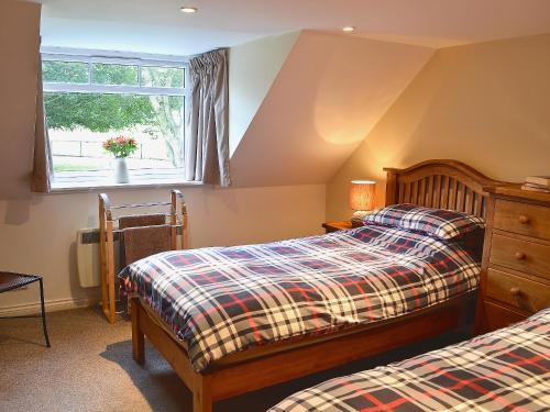 Longcroft Cottage