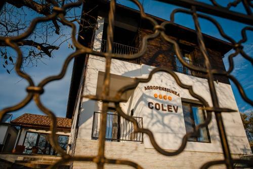 Hostal Agropensiunea Colev