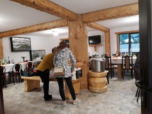 Hostal Karisma Kriss
