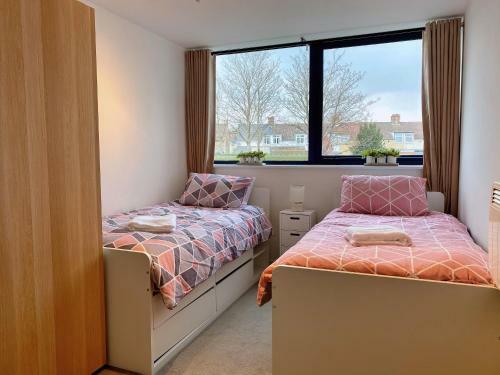 Apartamento New Modern&fashionable Two Bedroom Flat Free Wifi