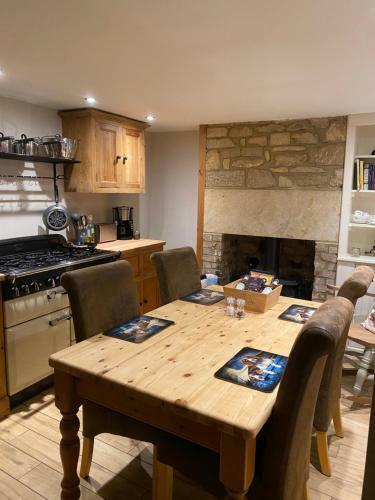 Spaniel Cottage With Views Of Ham Hill, Stoke Sub Hamdon