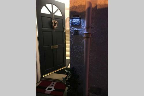 8a Tweed Cottage, Just Off The High St In Peebles