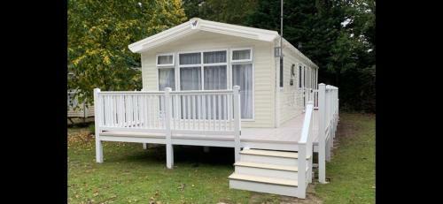 Kellys Holiday Homes Willerby 2 Bedrooms Caravan