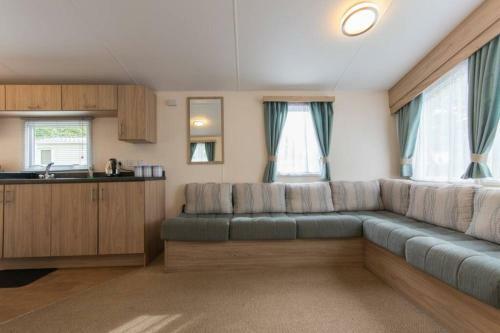 Edinburgh - Seton Sands-salsa Caravan-pet Friendly