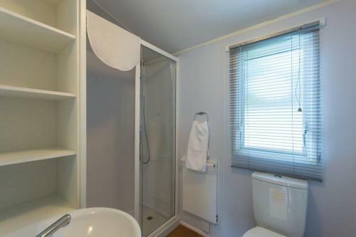 Edinburgh - Seton Sands-salsa Caravan-pet Friendly