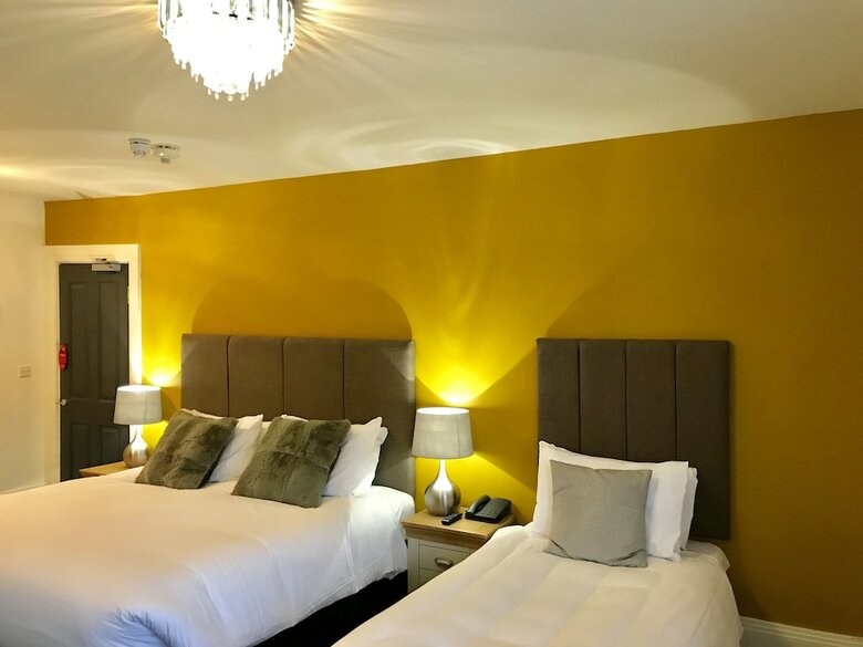 Forest Park Hotel