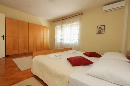 Holiday Home Bajelo