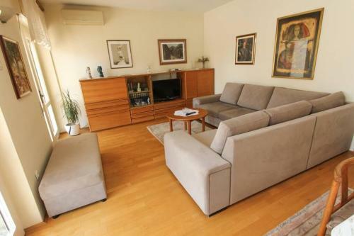 Holiday Home Bajelo