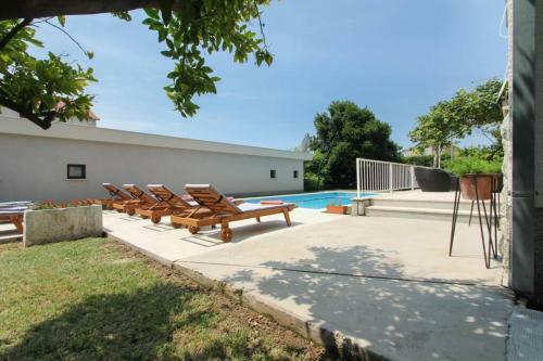Holiday Home Bajelo