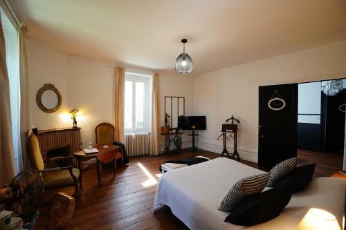Ch�teau De Champblanc