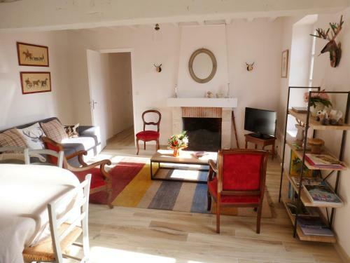 La Long�re de L All�e Du Ch�teau de Cheverny
