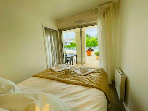 Apartamento T2 Terrace On The Ground Floor-pool-golf-park