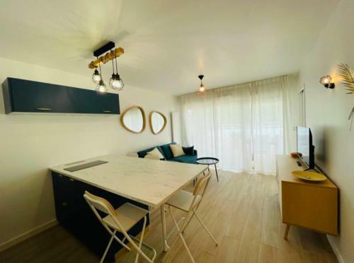 Apartamento T2 Terrace On The Ground Floor-pool-golf-park