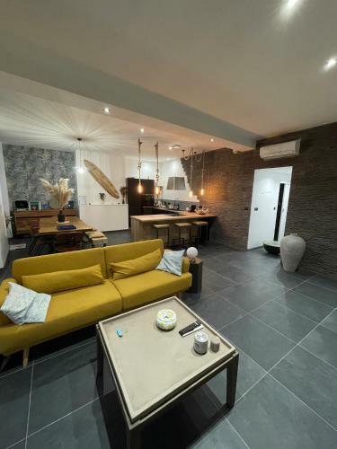 Apartamento Appart 110m2 Terrasse Climatis� Quartier M�di�val