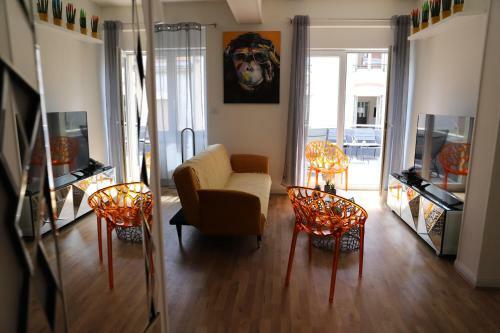 Apartamento Charmant T3 Jaude + Terrasse Et Garage