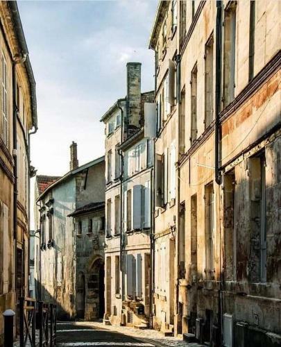 Apartamento Le Cordon Bleu # Vieux-cognac # Jardin