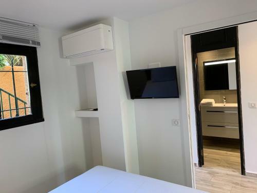 Apartamentos Marines Appartement, 2min Plage, 2km Saint-tropez