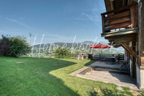 Chalet Carline