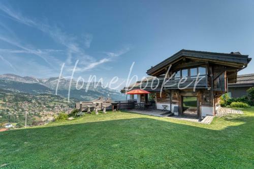 Chalet Carline