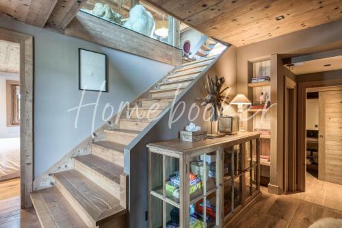 Chalet Carline