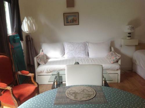 Apartamento Studio Au Cabellou.acces Plage Par Mon Jardin.