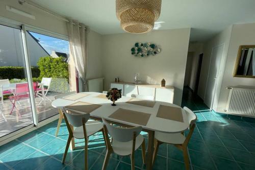 L'olivier Du Cabellou, � 900 M Des Plages