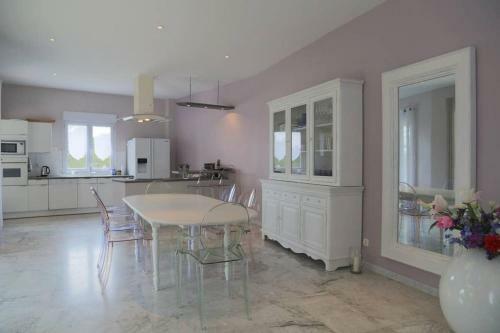 Elegante Villa de 180m3 Avec La Superbe Vue