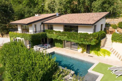 Belle Villa Avec Piscine Au Calme 30min de Nice