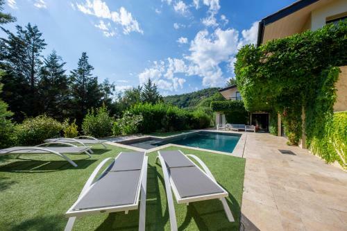 Belle Villa Avec Piscine Au Calme 30min de Nice